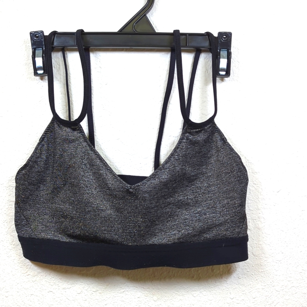 Nike women sports bra size S